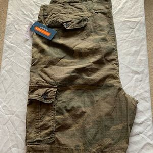 NWT old navy cargo shorts